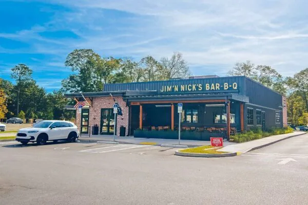 Jim ‘N Nick’s Exterior